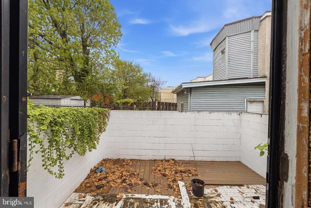 1109 W SILVER ST, Philadelphia, PA 19133