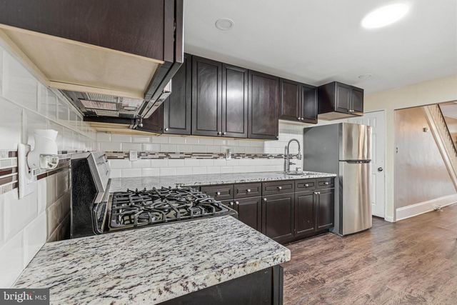 1109 W SILVER ST, Philadelphia, PA 19133