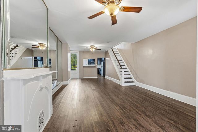 1109 W SILVER ST, Philadelphia, PA 19133