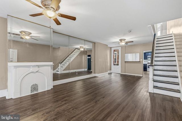 1109 W SILVER ST, Philadelphia, PA 19133