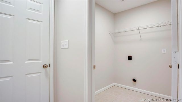 3209 Country Club Lane, Jeffersonville, IN 47130