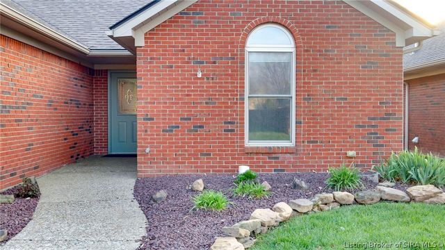 3209 Country Club Lane, Jeffersonville, IN 47130