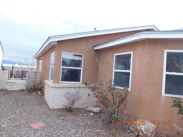 346 Pearl Drive NE, Rio Rancho, NM 87124