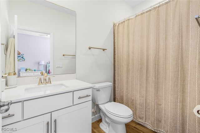 17624 Saddleback LOOP, North Fort Myers, FL 33917