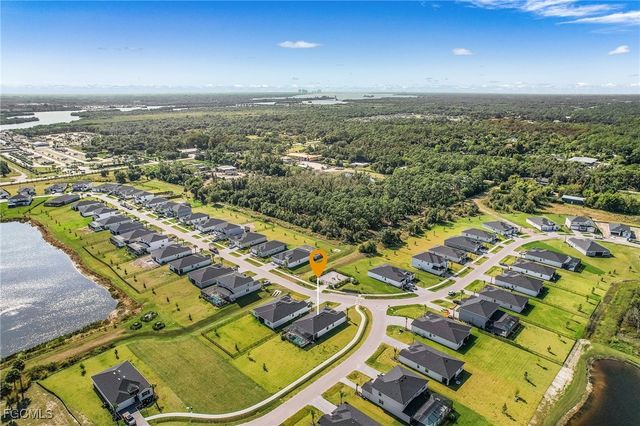 17624 Saddleback LOOP, North Fort Myers, FL 33917