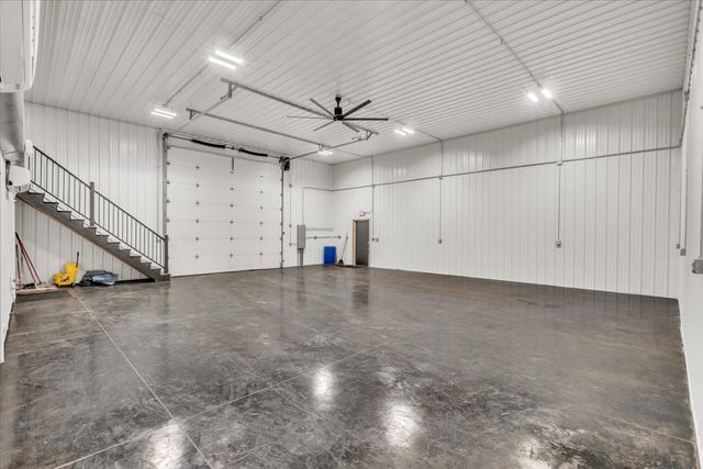 602 2nd Street W, Andalusia, IL 61232