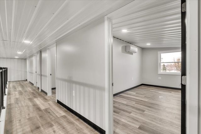 602 2nd Street W, Andalusia, IL 61232