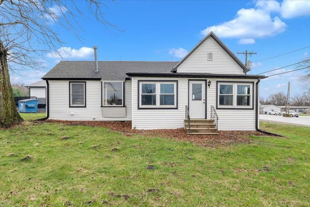 602 2nd Street W, Andalusia, IL 61232