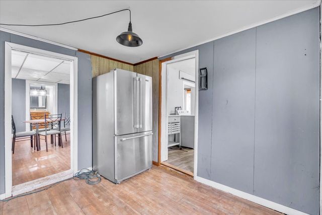 602 2nd Street W, Andalusia, IL 61232