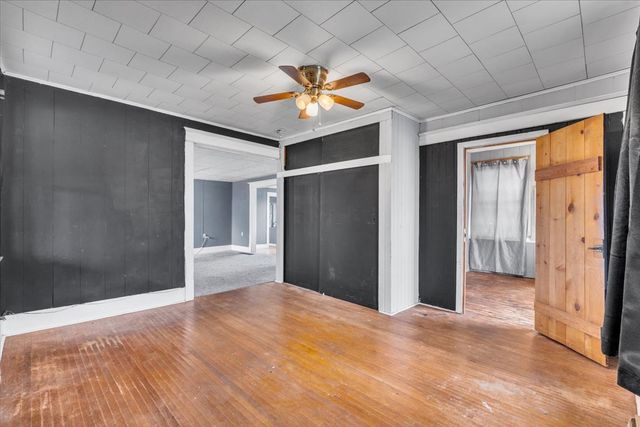 602 2nd Street W, Andalusia, IL 61232