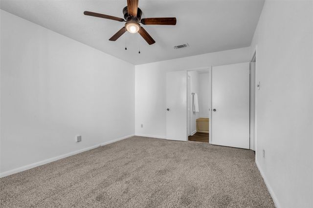 2970 Gessner Road, Houston, TX 77080