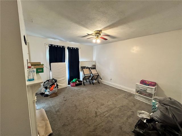 1 2nd St, Wilmerding, PA 15148