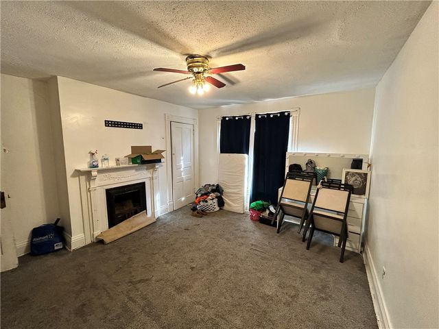 1 2nd St, Wilmerding, PA 15148