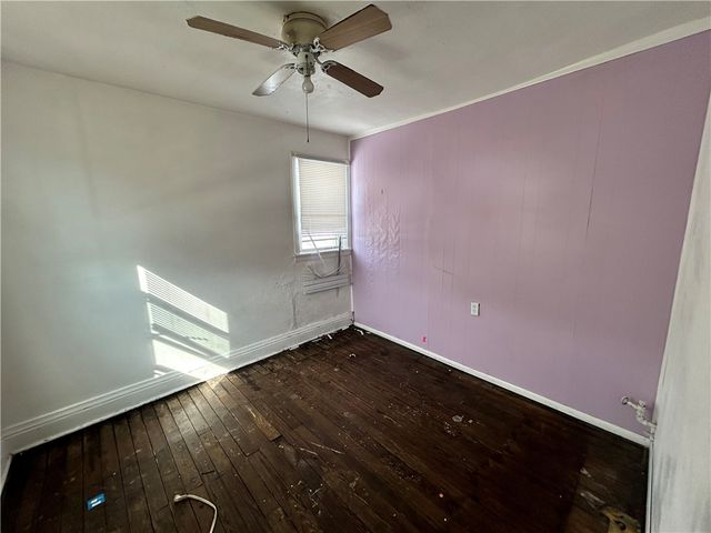 1 2nd St, Wilmerding, PA 15148