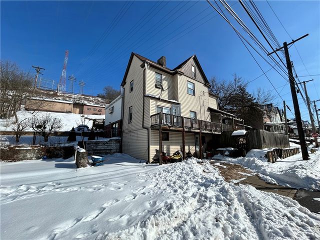 1 2nd St, Wilmerding, PA 15148