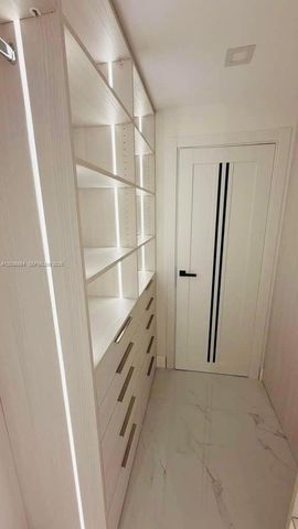 230 174th Street 1612, Sunny Isles Beach, FL 33160