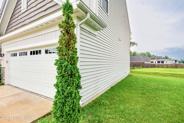 156 Goldeneye Ct, Shepherdsville, KY 40165