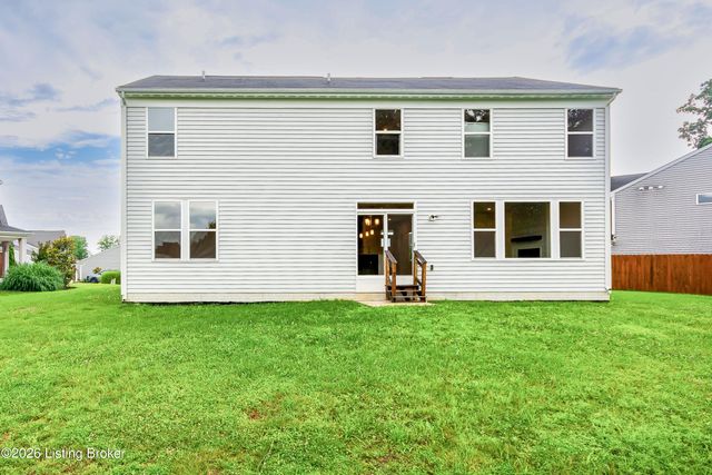 156 Goldeneye Ct, Shepherdsville, KY 40165