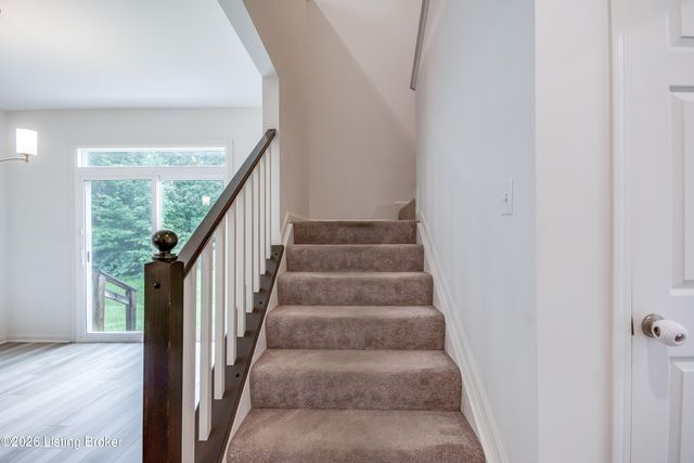 156 Goldeneye Ct, Shepherdsville, KY 40165
