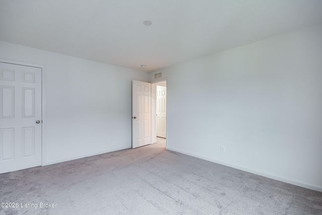 156 Goldeneye Ct, Shepherdsville, KY 40165