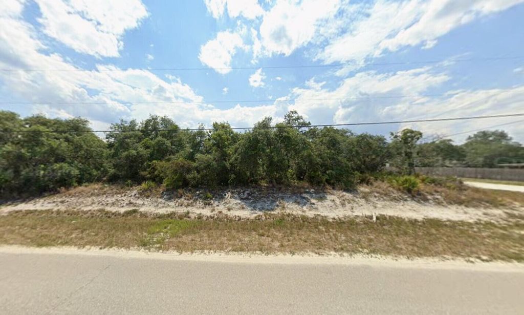 2903 W Gordon Road, Avon Park, FL 33825