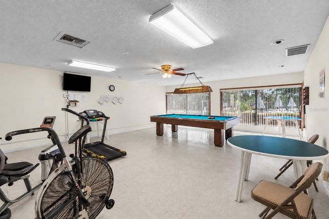 2502 ROYAL PINES CIRCLE 5B, Clearwater, FL 33763