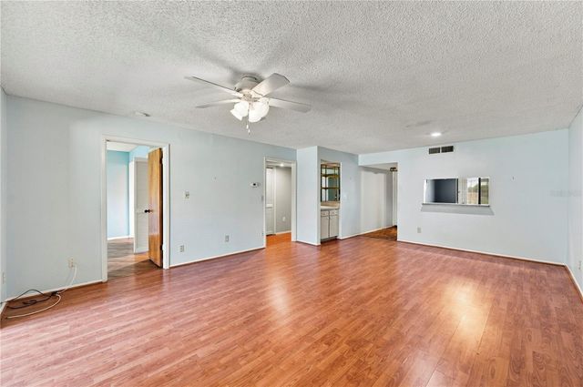2502 ROYAL PINES CIRCLE 5B, Clearwater, FL 33763