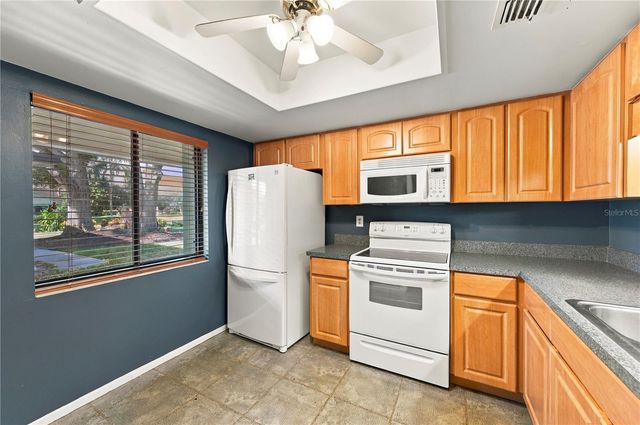 2502 ROYAL PINES CIRCLE 5B, Clearwater, FL 33763