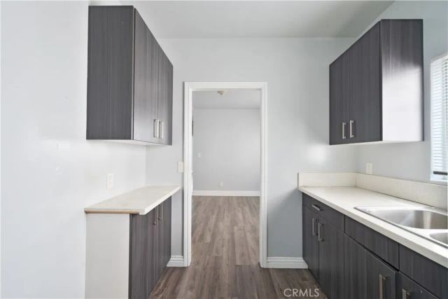914 W 41st Street, Los Angeles, CA 90037