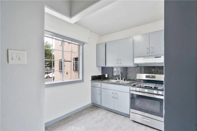 914 W 41st Street, Los Angeles, CA 90037