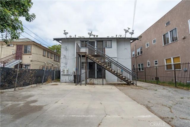 914 W 41st Street, Los Angeles, CA 90037