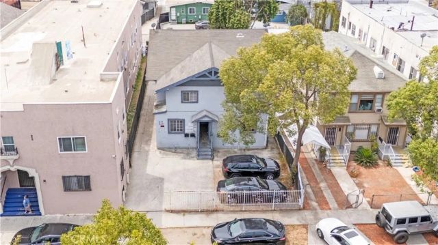 914 W 41st Street, Los Angeles, CA 90037