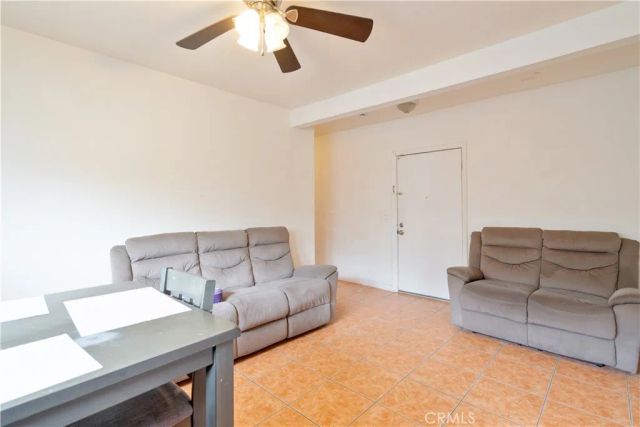 914 W 41st Street, Los Angeles, CA 90037