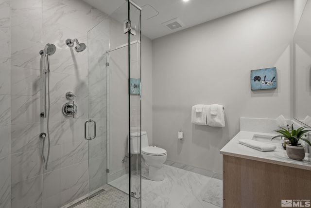 28 Beach Club Drive 407, Stateline, NV 89449