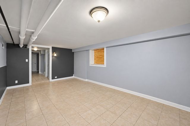 3333 W Pierce Avenue, Chicago, IL 60651