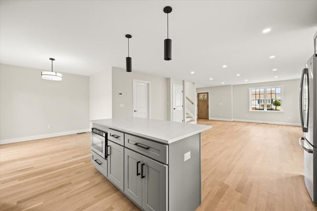 33 Glendale Ave, Brockton, MA 02301