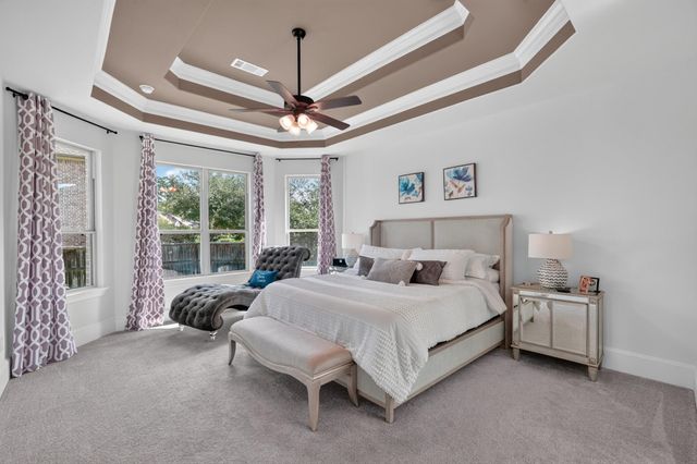 449 Devlin Shores Drive, Conroe, TX 77304