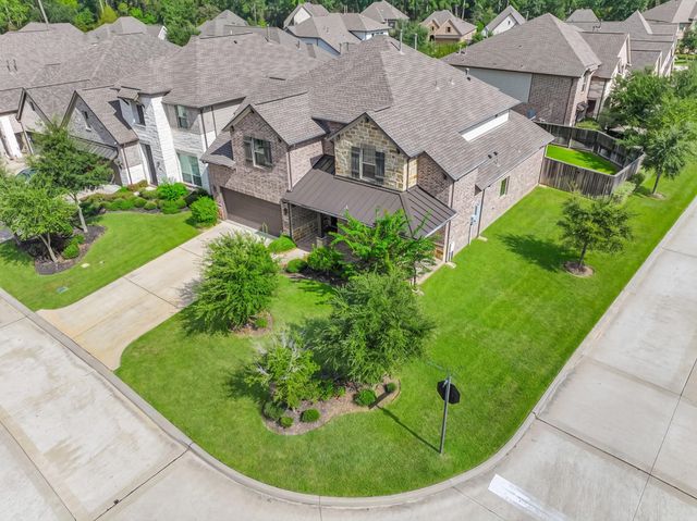 449 Devlin Shores Drive, Conroe, TX 77304