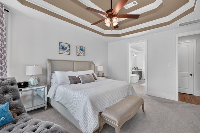 449 Devlin Shores Drive, Conroe, TX 77304