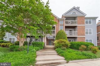 7504 ASHBY LN #B, Alexandria, VA 22315