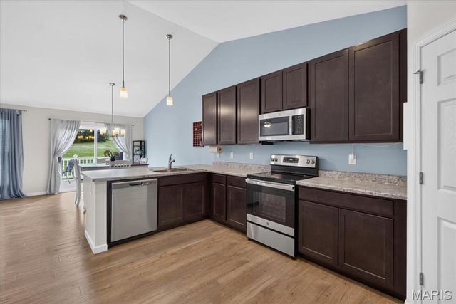 132 Prairie Wind Drive, Wentzville, MO 63385