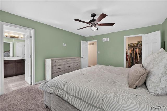 132 Prairie Wind Drive, Wentzville, MO 63385