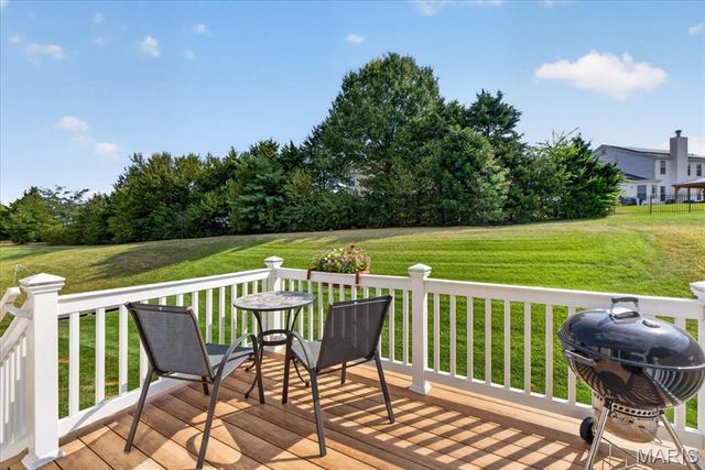 132 Prairie Wind Drive, Wentzville, MO 63385
