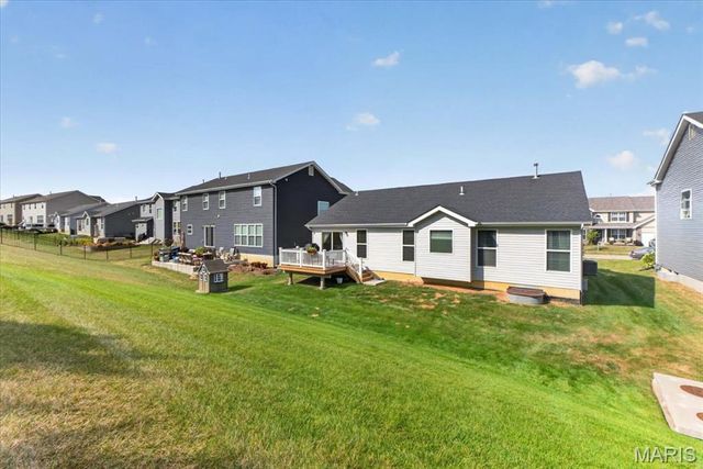 132 Prairie Wind Drive, Wentzville, MO 63385