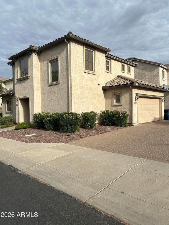 1936 W DAVIS Road, Phoenix, AZ 85023 — photo 2