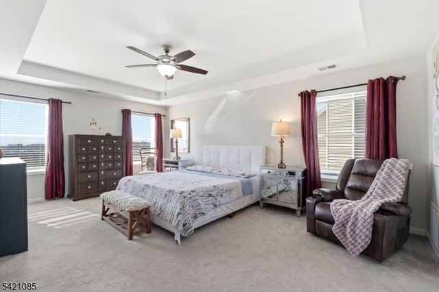13 Jacob Way, Lopatcong Twp., NJ 08865