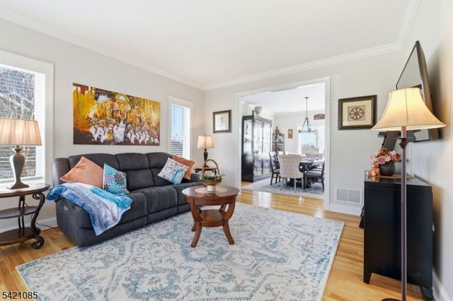 13 Jacob Way, Lopatcong Twp., NJ 08865