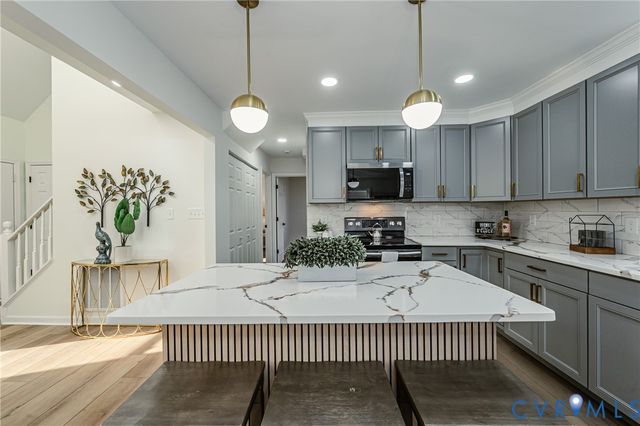 8801 Pleasant Ridge Rd, North Chesterfield, VA 23237