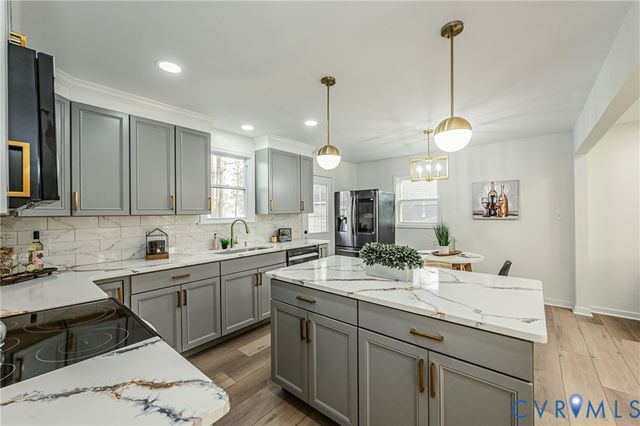 8801 Pleasant Ridge Rd, North Chesterfield, VA 23237