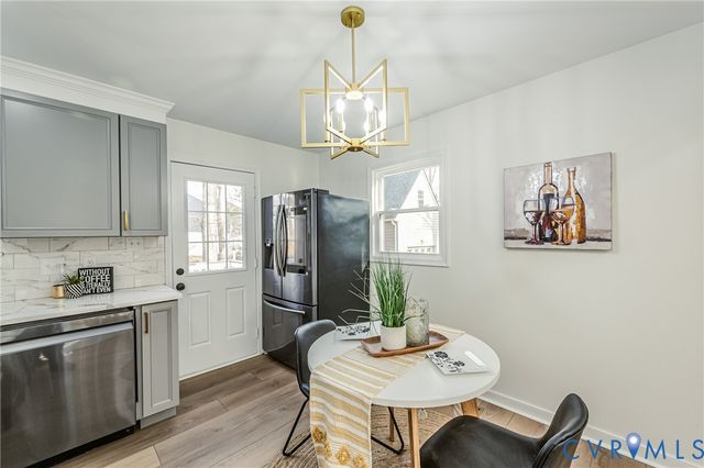 8801 Pleasant Ridge Rd, North Chesterfield, VA 23237